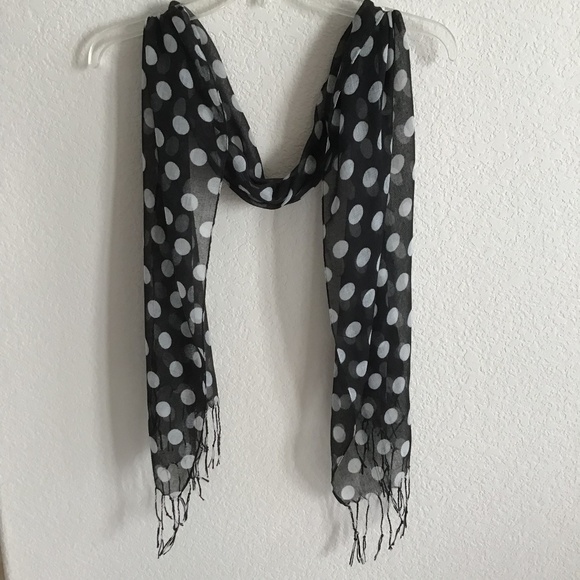 B&W POLKA DOT SCARF with fringe - Picture 1 of 3